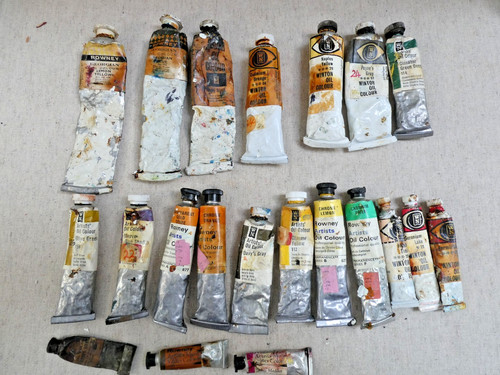 Part used paint tubes - 21,