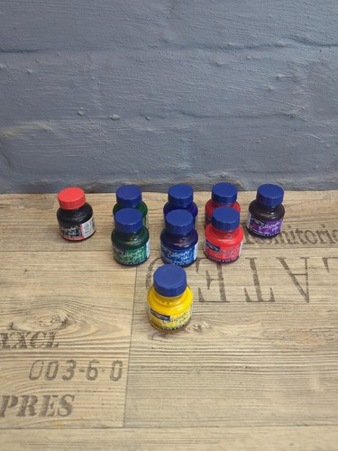 Job lot calligraphy - lot, inks